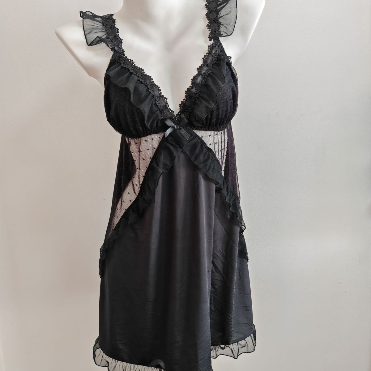 Women Black Ice Silk Nightgown - огляд і ціна Spaghetti Strap Dress