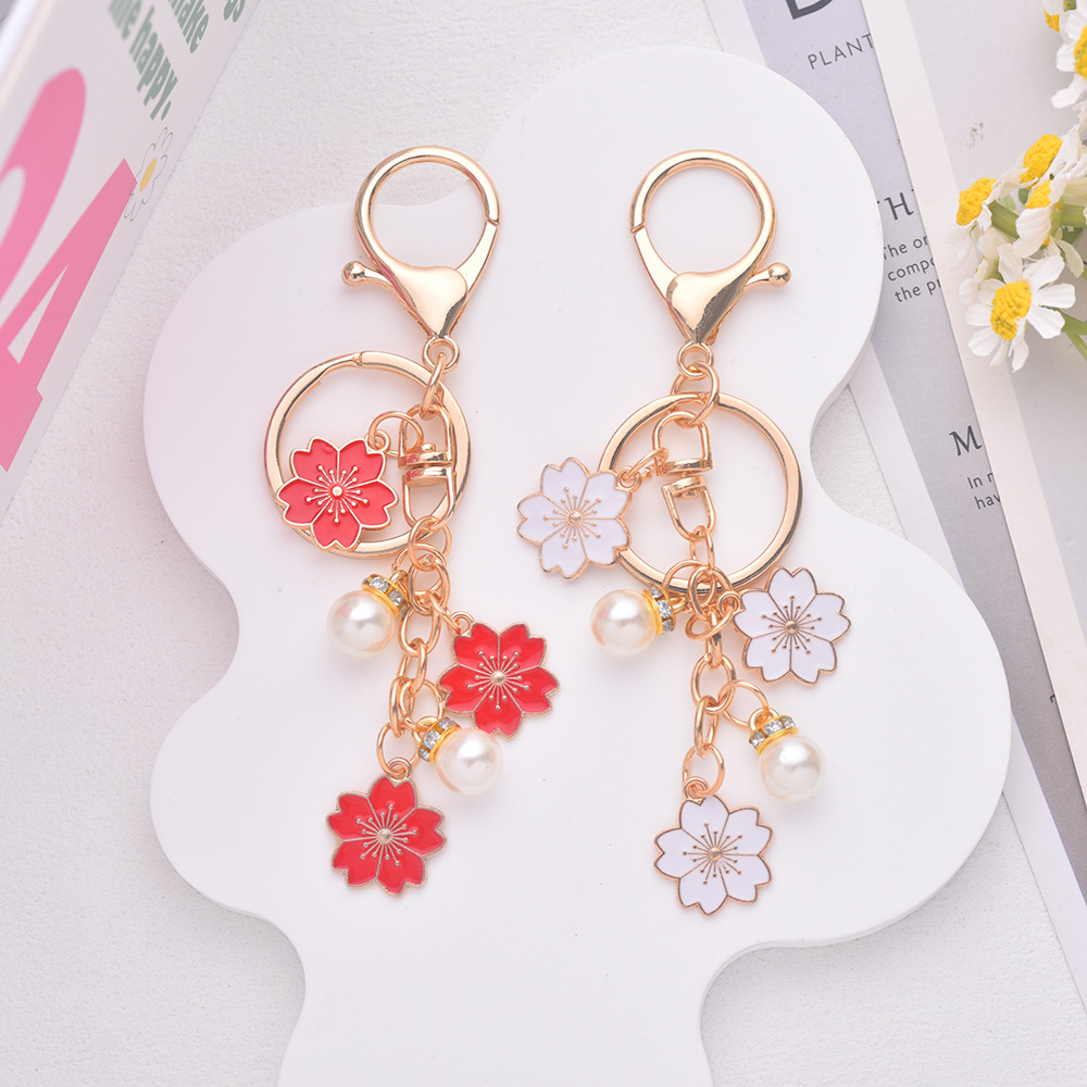 Pearl Keychain Charm Cute Chic - огляд і ціна Women'S Ysl Fashion